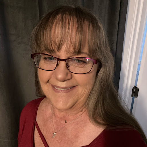 Lori Morrison Photo 33