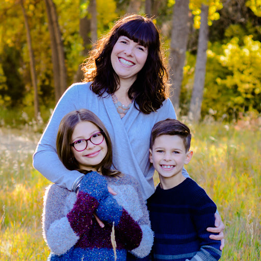 Michelle Gillette Photo 42