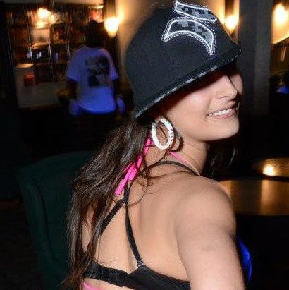 Jessica Poole Photo 19