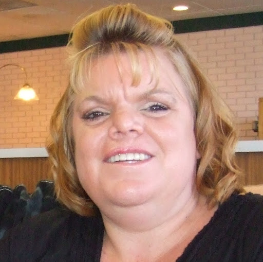 Julia Gibson Photo 44