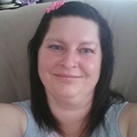 Traci Hansen Photo 9
