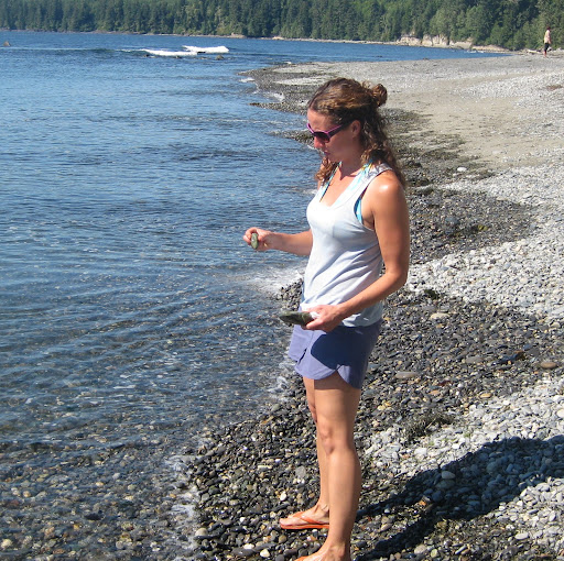 Pamela Evans Photo 26