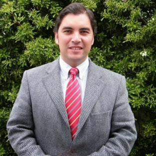 Roberto Valenzuela Photo 6