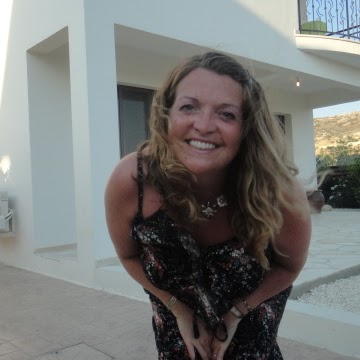 Alison Lamb Photo 26