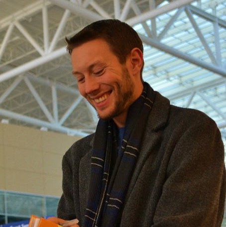 Daniel Hall Photo 40