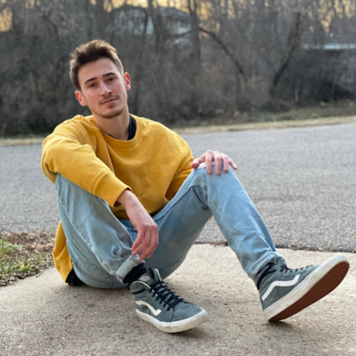 Daniel Fredrickson Photo 27