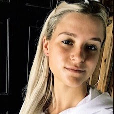 Nicole Gibson Photo 19