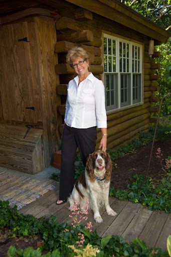 Barbara Griffiths Photo 12