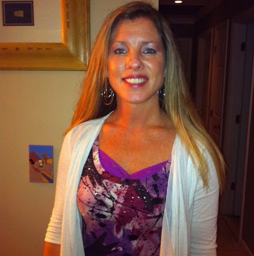 Lisa Dillon Photo 6