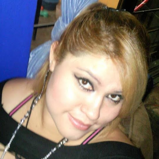 Lily Molina Photo 9