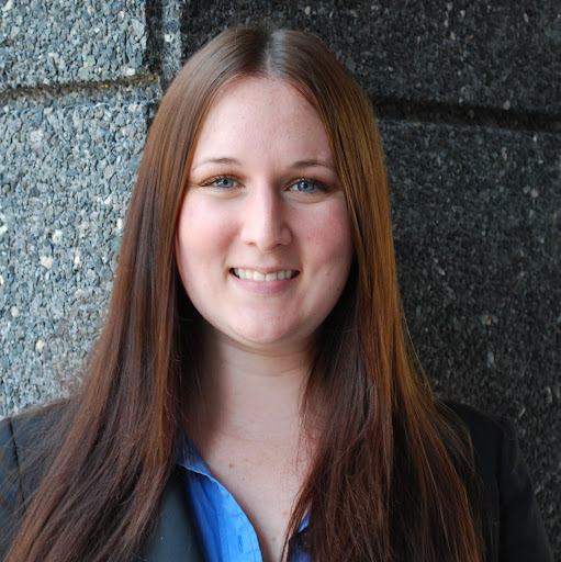 Elizabeth Mueller Photo 35