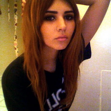 Allyson Reynolds Photo 9