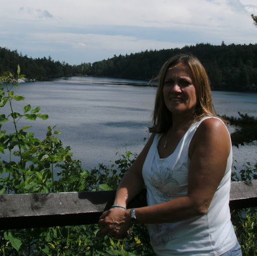 Andrea Sweetman Photo 8