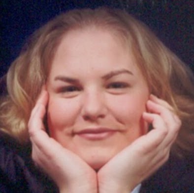 Sarah Strickland Photo 11
