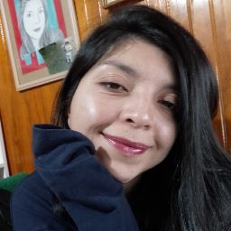 Karla Velasquez Photo 32