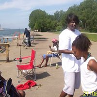 Robin Clemons Photo 7