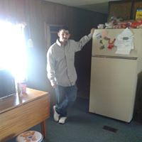Adrian Delarosa Photo 4