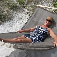Suzanne Olson Photo 37