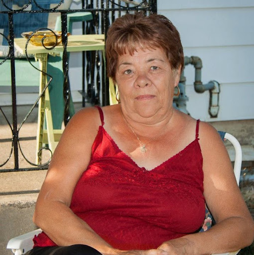 Diane Latour Photo 18