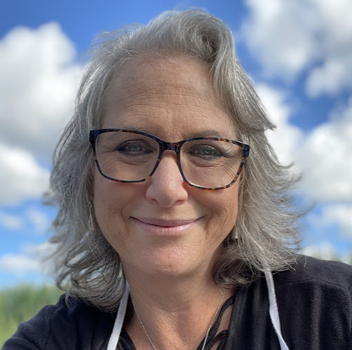 Linda Rich Photo 19
