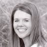 Emily Locke Photo 7