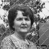 Bobbie Morris Photo 27