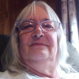 Terri Reynolds Photo 2