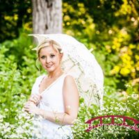 Anna Lowery Photo 19
