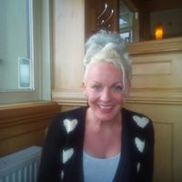 Lorraine Dennis Photo 32