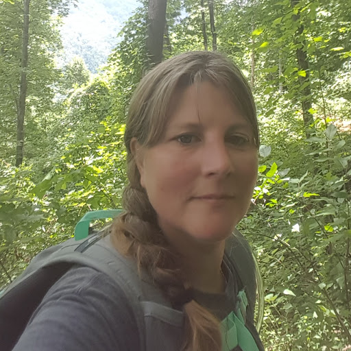 Jennifer Pease Photo 32