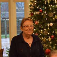 Clara Elliott Photo 22