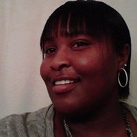 Latoya Simmons Photo 11