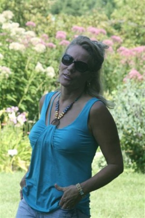 Brenda Watkins Photo 33