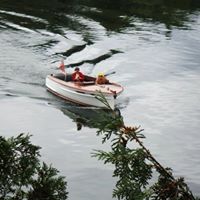 Elizabeth Mosher Photo 16