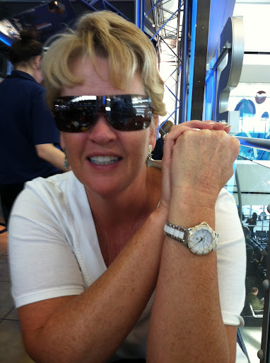 Joni Anderson Photo 3