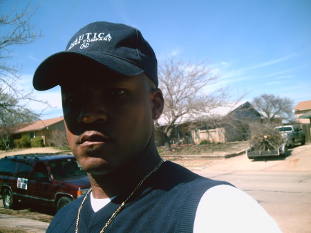 Larry Hall Photo 28