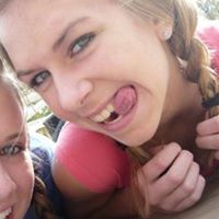 Kelsey Richards Photo 9