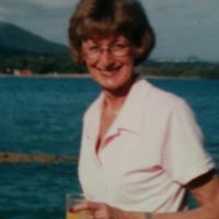 Roberta Bell Photo 45