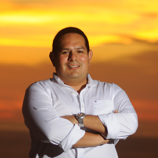 Raul Gomez Photo 5