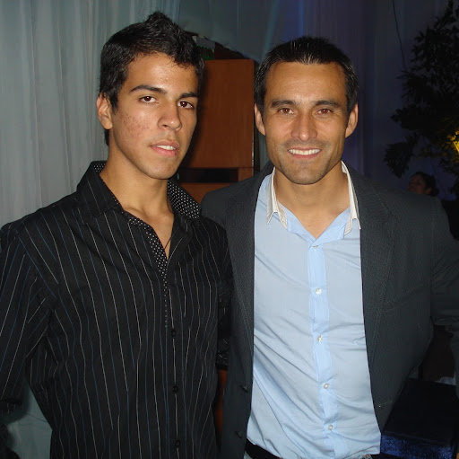 Jose Bernal Photo 28
