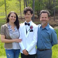 Lorraine Thompson Photo 47