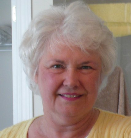 Linda Cox Photo 47