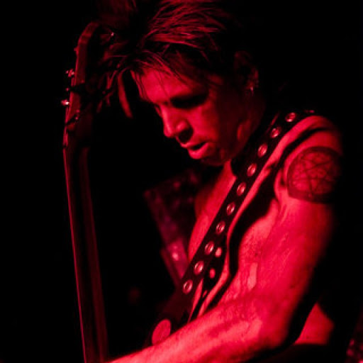 Daniel Wyatt Photo 12