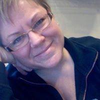 Amy Schmitt Photo 33