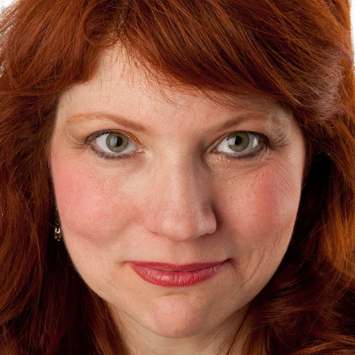 Amy Drake Photo 23