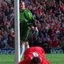 George Best Photo 17