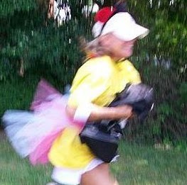 Emily Grossman Photo 10