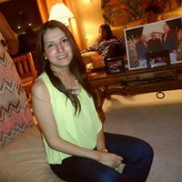 Monica Quintero Photo 31