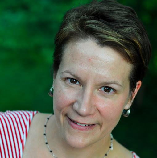 Sarah Hardy Photo 33