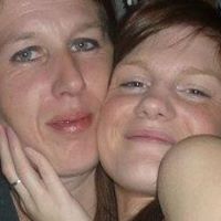 Julie Bowley Photo 4